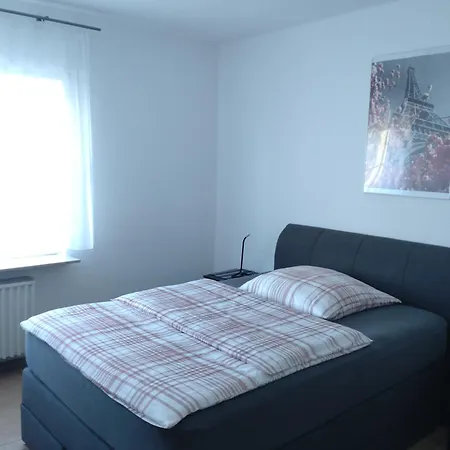 Moderne Zimmer in einem Privathaus Siershahn Exterior foto